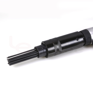 ชุดเครื่องมือลมกำจัดสนิม Lematec Air Needle Scaler และค้อน 4 ชิ้น ขนาด 125 มม. ด้ามจับแบบปืน 4500 ครั้งต่อนาที - Product Image 6
