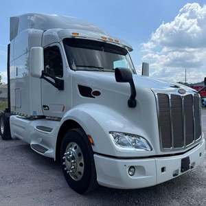 Camión Tractor Diésel de Larga Distancia 6x4 con Cabina Dormitorio para Transporte de Carga por Carretera - Product Image 1