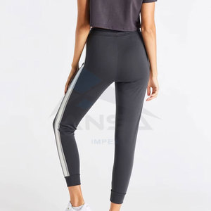 Pantalones Casuales de Mujer con Logotipo Personalizado, Diseño Invernal de Última Moda con Cintura Ajustable con Cordón, Ajuste Cómodo y Lavado, Pantalones Deportivos Elegantes - Product Image 2