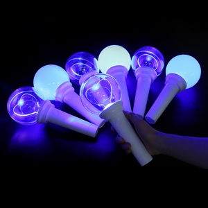 Rave Đồ Chơi Phát Sáng Trong Bóng Tối LED Lite Sáng Hồ Bơi Buổi Hòa Nhạc Ánh Sáng Stick Pixi Dây Chuyền Găng Tay Thân Thiện Với Môi Nhựa Điều Khiển Từ Xa - Product Image 6