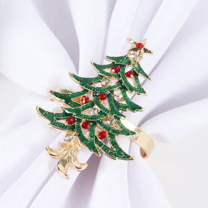 Anneaux de serviette en métal décoratifs pour la décoration de table de mariage - Style luxueux, respectueux de l'environnement - Product Image 6