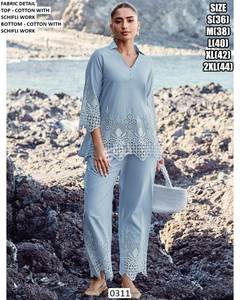 Impresionante Conjunto de Cordón Schiffli, Estilo Floral Hecho a Mano, Estampado en Algodón, Ropa de Oficina para Invierno, Conjunto de Cordón Étnico Indio al por Mayor, Conjunto de Cordón Informal - Product Image 4