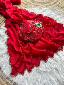 High On Demand Indian Sexy Party Wear Chinnon Saree con blusa pesada hecha a mano a la venta en cantidad al por mayor - Product Image 4