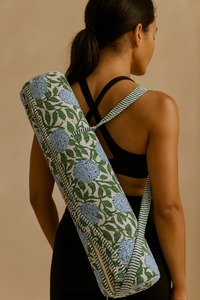 Tapis de yoga indien matelassé fait à la main en coton sac de sport écologique et durable Yogini transporteur dame mode luxe voyage Boho épaule - Product Image 2