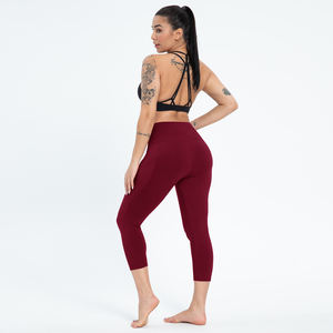 Wholesale <b>Women's</b> 3/4 Length Solid Wine Red <b>Capris</b> High Waist Quick Dry Workout <b>Pants</b> with Custom Logo <b>for</b> Gym Use - Product Image 2