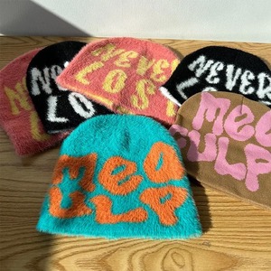 Gorro de invierno Mohair de algodón 100% personalizado, gorro Unisex cómodo, diseño Jacquard para adultos, patrón de dibujos animados para hombre y mujer - Product Image 2