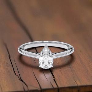 Juego de puntas de diamante de forma redonda y pera de moissanita de 1,14 quilates, anillo de compromiso solitario hecho en oro sólido para mujer - Product Image 2