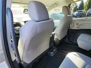 TOYOTA SIENNA LE 2023 USADO, Volante a la Izquierda/Derecha - Product Image 2