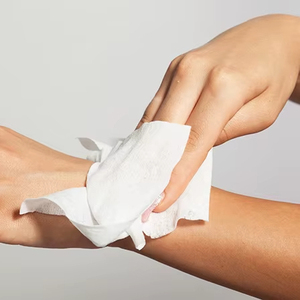 Lingettes de toilette et d'incontinence pour adultes Med-Cover, lingettes nettoyantes pour le corps sans rinçage, pour les soins aux personnes âgées, le bain au lit et l'hygiène quotidienne - Product Image 4