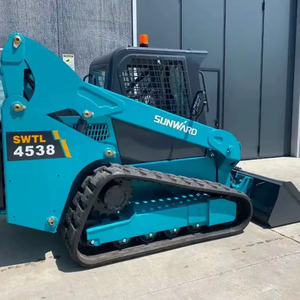 Sunward SWTL-4538 Mini chargeuse compacte Kubota chargeuse sur pneus avec moteur pompe à roulement boîte de vitesses disponible à la vente - Product Image 3