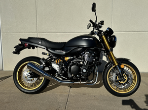 Explore nuestra nueva Kawasakis Z900RS SE ABS de alta calidad 2025 LISTO PARA SER ENVIADO A TODO EL MUNDO 2025 - Product Image 2