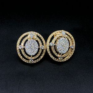 Boucles d'oreilles en diamant Spirale Galaxie |   Boucles d'oreilles clous en or jaune 14 carats avec halo de diamants, diamants naturels authentiques, bijoux de luxe, cadeau - Product Image 1