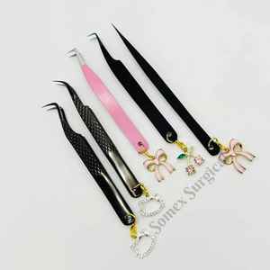 Servicios Profesionales OEM para Pinzas de Extensión de Pestañas de Acero Inoxidable de Precisión SOMEX SURGICAL con Elegantes Adornos para Pinzas - Product Image 4