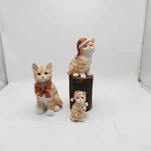 Оптовая продажа, рождественские украшения для стола, полимерный Кот в шляпе Санта-Клауса, фигурки освещают домашние украшения и подарки - Product Image 4