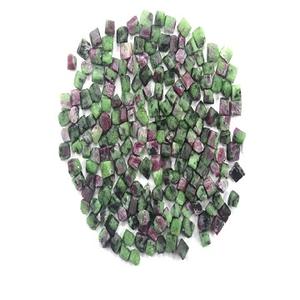 50 Uds rubí Natural zoisita piedras preciosas en bruto 2-4 MM piedras preciosas sueltas de anyolita sin pulir para la fabricación de joyas de alta calidad - Product Image 1