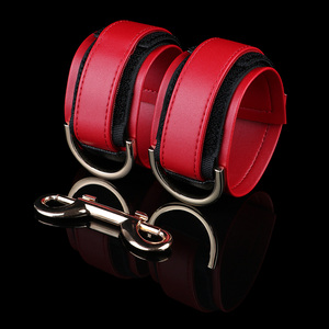 Новые красно-черные наручники на липучке для фиксации запястий, регулируемые, для БДСМ-игр, фетиш-игрушка для взрослых - Product Image 2