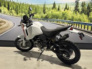 Offre Annuelle 2025 Ducati DesertX Nouvelles Motocyclettes - Product Image 4