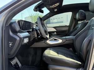 MER-BN GLE 63 S 4MATIC+ AMG SUV CROSSOVER 2024 USADO, BAJO KILOMETRAJE, GRIS SÉLENITO METÁLICO - Product Image 3