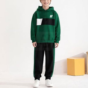 Ensemble de survêtement confortable pour enfants, idéal pour la course, le jeu et l'entraînement - Product Image 2