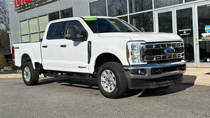รถฟอร์ด F-250 Super Duty XLT SuperCab 4WD ปี 2024 สภาพดี ใช้งานน้อย ไม่เคยเกิดอุบัติเหตุ พวงมาลัยซ้าย/ขวา - Product Image 6