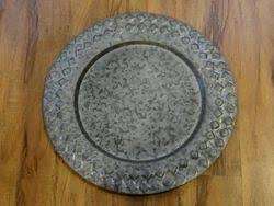 Assiette de chargeur de dîner en métal en laiton Offre Spéciale assiette personnalisée en acier inoxydable 304 vaisselle rétro plateau de nourriture rond pour restaurant - Product Image 3