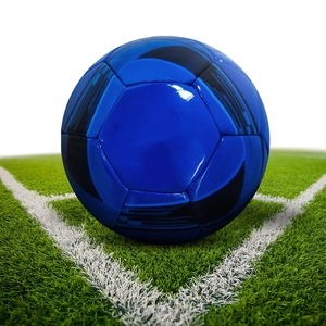 Balón de fútbol de tela de algodón personalizado de alta calidad, vejiga de butilo de alta retención de aire, colores personalizados, logotipo, tamaños 5 (personalizable) - Product Image 3