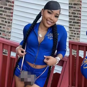 Chándal bordado personalizado, Sudadera con capucha de algodón polar y conjunto corto para mujer, Sudadera corta con cremallera y conjunto corto de chándal - Product Image 2