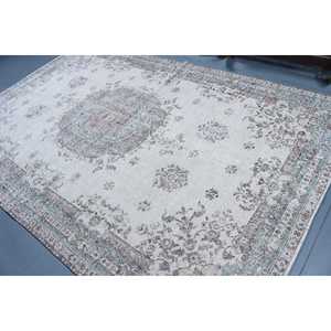 Alfombra de 6.4x9.9 pies, Alfombra Turca Vintage, Alfombra de Lana con Diseño Floral Blanco y Azul - Product Image 4