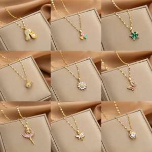 Collares de Acero Inoxidable Dorados Personalizados a la Moda, Joyería de Tendencia con Corazón y <span class=keywords><strong>Flor</strong></span>, Collares de Circonia Cúbica de Color Dorado de 18K para Mujer - Product Image 5