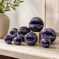 Sphère de géode d'améthyste polie à bouche ouverte, boule de cristal violet drusy pour décoration de bureau, étagère ou salle de méditation