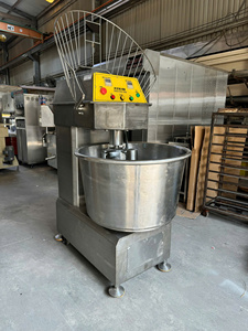 Easy to Operate Spiral Dough <b>Mixer</b> 25Kg Capacity <b>Bread</b> Kneading Machine Iron Stainless Steel Bakery Machine Kien an Factory - Product Image 5