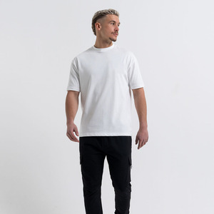 เสื้อยืดโอเวอร์ไซส์ผ้าคอตตอน100% เรียบๆสีขาวเสื้อยืดใส่บนถนนเสื้อยืดพอดีตัว - Product Image 5