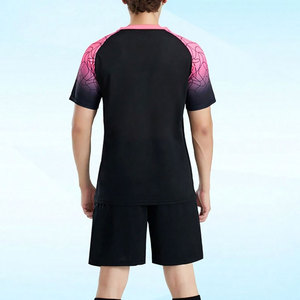 Diseña tu propio uniforme de fútbol al por mayor, conjunto de uniformes de fútbol con logotipo impreso personalizado, uniforme de equipo fabricado en Pakistán - Product Image 3