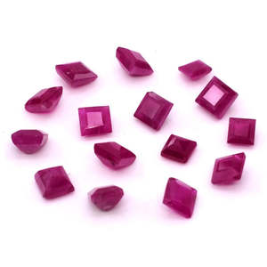Rubis naturels africains non traités, calibrés, carrés, 5 mm, 6 mm, qualité AAA pour bijoux, traités thermiquement, certifiés IGI, variété rouge rose - Product Image 1