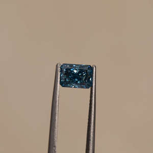 2.3 CT Blue Radiant Cut Loose Lab Grown CVD Diamond Bijoux exquis avec certificat Fancy Blue Color Filled - Product Image 6