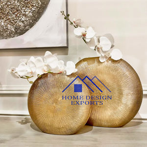 Vases à fleurs de table en métal aluminium finition or, best-seller - Product Image 2