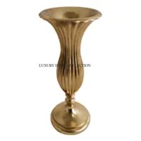 Décoration de table en laiton massif Home Festival Classic Flower Trumpet New Designer Indoor and Outdoor Horn Shape Brass Trumpet