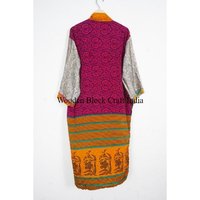 Robe Kimono Vintage Florale Élégante en Soie, Tenue de Détente Bohème, Cache-maillot de Festival, Patchwork Fait Main en Sari et Soie Recyclée, Manches Longues Complètes