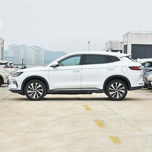 Véhicule hybride DM-I SUV en promotion, nouvelle arrivée, en parfait état, prêt à être expédié à un prix avantageux. - Product Image 5