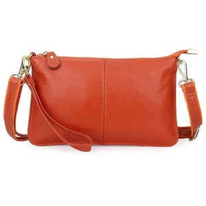 Bolso de mano de moda para mujer, superventas, de color sólido bolso de hombro, estilo de cuero PU, bolsos de hombro de moda para mujer - Product Image 2