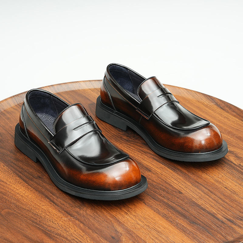 สีน้ำตาล