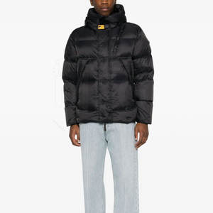 Chaqueta acolchada de precio razonable del fabricante de Pakistán, cantidad a granel, Abrigo acolchado de MOQ bajo en stock, Abrigo acolchado - Product Image 2