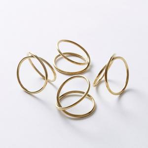 Nouveau porte-serviettes en métal de conception tendance de haute qualité pour les mariages et les fêtes en plein air - Product Image 4