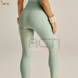 2024 Customized Hot Sale Women Acti Performance Fitness <b>Legging</b> Fashionable New Design Plus Size Printing Fitness Women <b>Legging</b> - Product Image 4