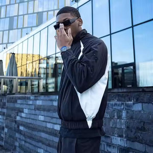 Survêtement coupe-vent zippé en nylon personnalisé pour homme, ensemble deux pièces avec veste et pantalon, pour le jogging d'été - Product Image 3