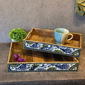 Plateau de service en bois personnalisé avec art incroyable pour une utilisation quotidienne à la maison ou au bureau. - Product Image 1