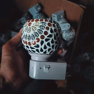 Bougeoir à bougie unique The Purple Tree Glass Mosaic Photophore pour Diwali Decor, Christmas Decor, Diwali Decoration - Product Image 1