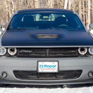 Dodge Challenger T A 2023 d'occasion, 1 700 miles, boîte manuelle 6 vitesses, moteur V8 Hemi, gris Destroyer, non modifié - Product Image 1