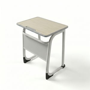 Escritorio Escolar Moderno ARSU con Silla Negra y Tablero de Madera Blanca, Estructura de Plástico Resistente, Garantía de 2 Años para Uso en el Aula - Product Image 5