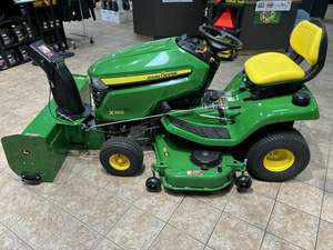 Tracteur de jardin multifonctionnel professionnel à essence avec tondeuse autoportée verte, accessoire lame à neige et bac de ramassage arrière 200L - Product Image 5